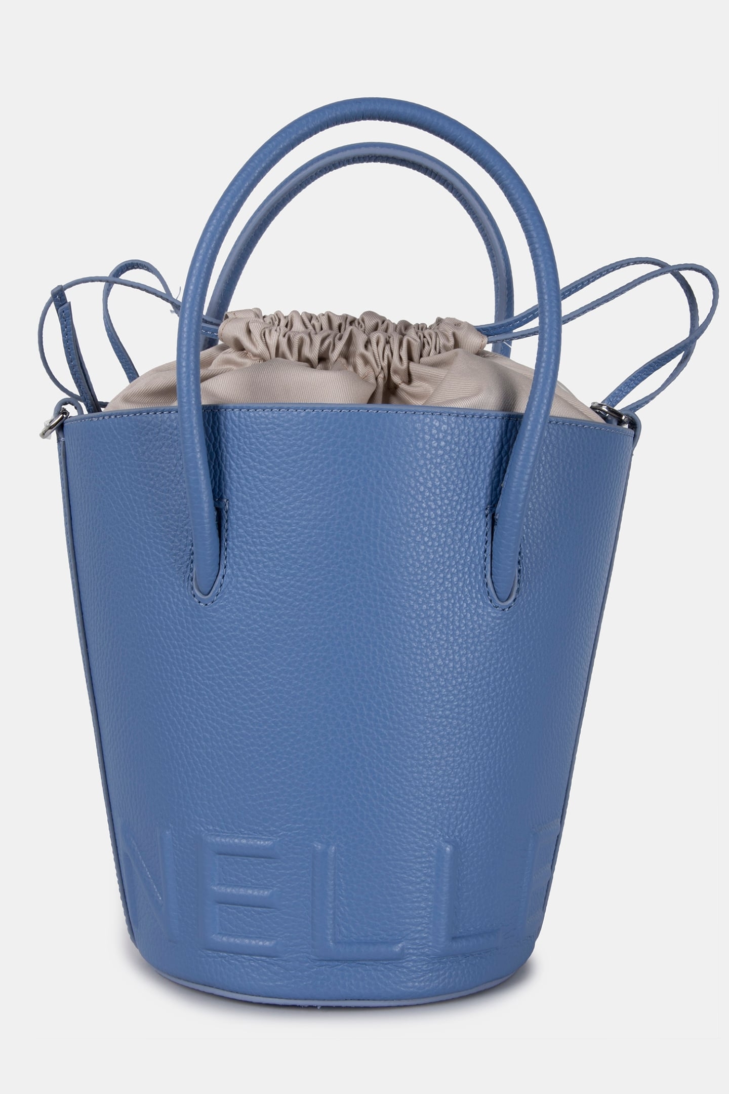 LEATHER BUCKET BAG IN BLUE 4