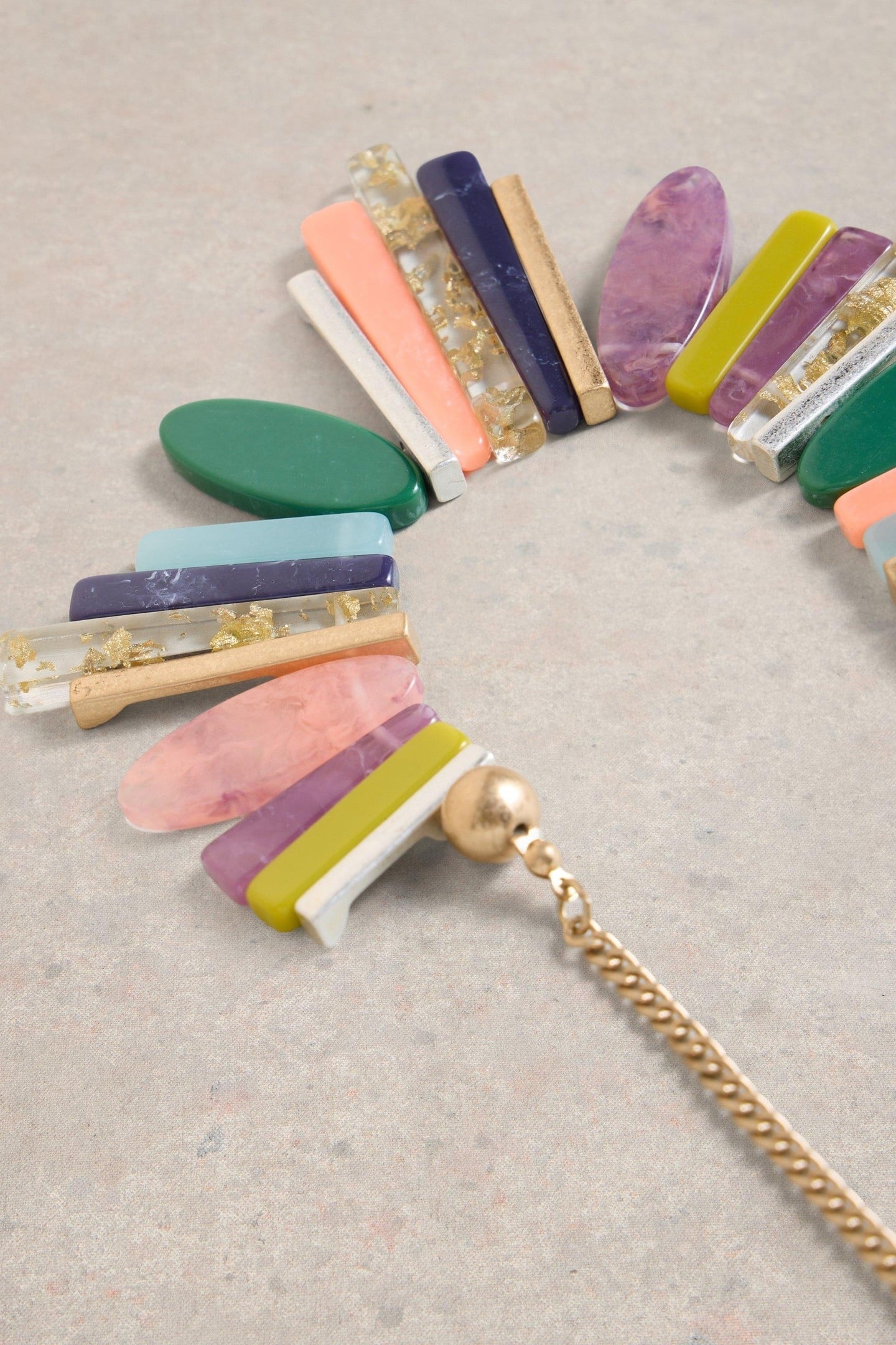 PINE STATEMENT NECKACE SILVER TONE METALLIC 1