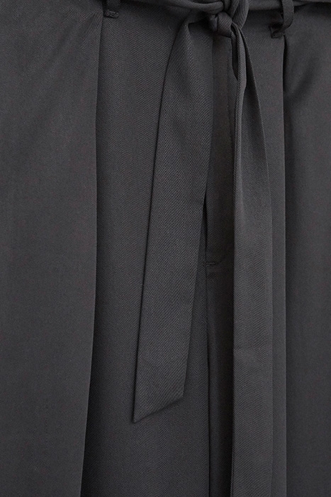 NEPTUNE TAPERED TROUSER PURE BLACK 5