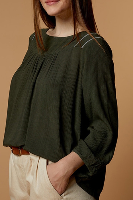 COMMY - SAGE BLOUSE WITH SLEEVE BRAIDS 4