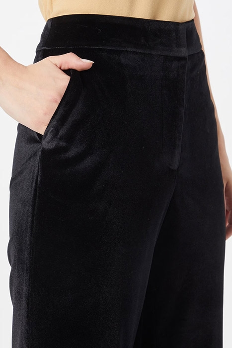 VALENTINA VELVET FLARE PANTS BLACK 3