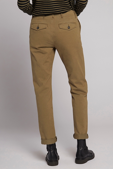 THE CAPTAIN RELAXED CHINO BASIL 2