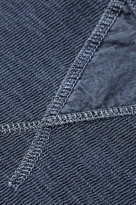 GARMENT-DYED STRUCTURED SWEATSHIRT NIGHT 3