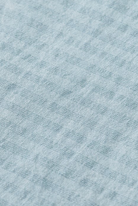 TEXTURED LIGHT WEIGHT DENIM SHIRT WITH SLEEVE ADJUSTERS BLEA 5