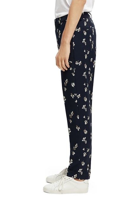 LOWRY - MID-RISE SLIM JACQUARD FLORAL TROUSERS TULIPS 5