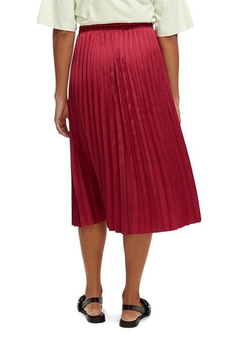 MID LENGTH PLISSÉE SKIRT IN RECYCLED POLYESTER CHERRY PIE 4