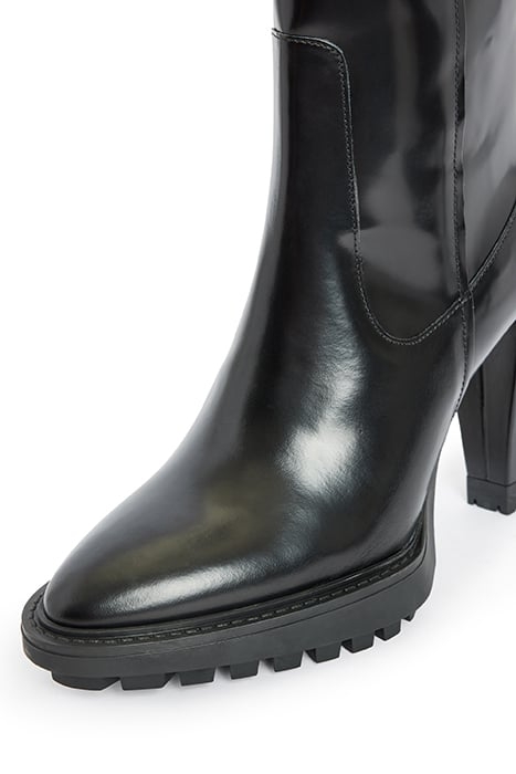 HARLEM BOOT BLACK SHINE 6