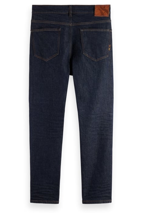 THE DROP REGULAR TAPERED JEANS — DEEP INK 5