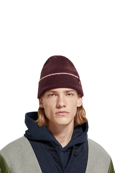 SOFT RIB-KNIT BEANIE BERRY WINE 3