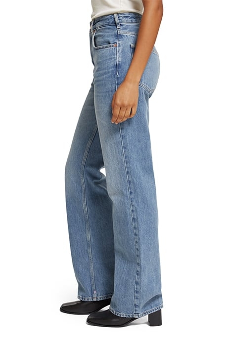 THE GLOW HIGH RISE BOOTCUT JEANS — PURE SHADES 6