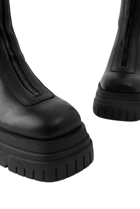 BLYDE ZIP BOOT BLACK 4