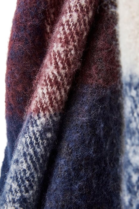 SHELLY BRUSHED CHECK SCARF NAVY 4