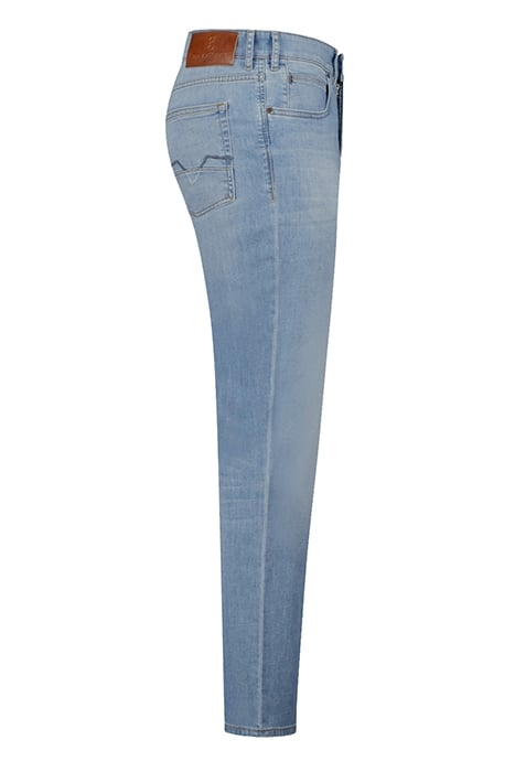 TUCKER BLEACH USED 3