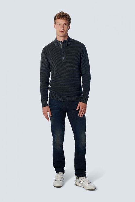 PULLOVER HALF ZIPPER + BUTTON MULTI COLOURED JACQUARD NIGHT 3