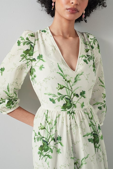 DR BRONTE - MEADOW SCENE GREEN/WHITE 6