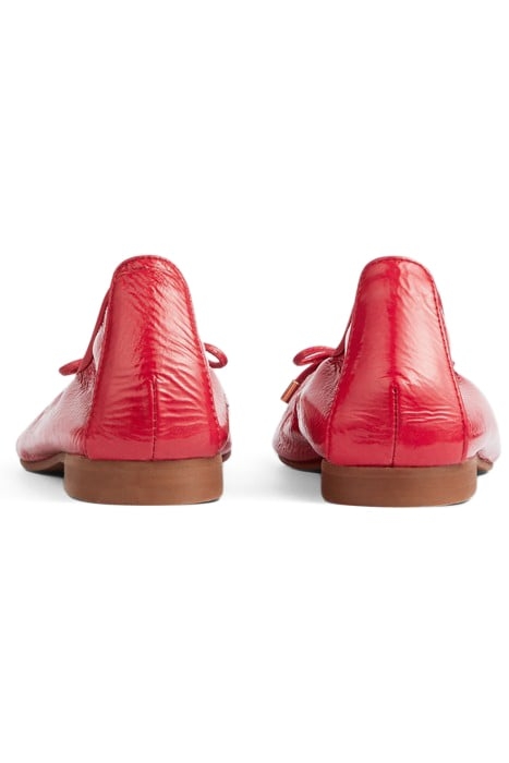 FL TILLY POINTED BALLERIN RASPBERRY 3