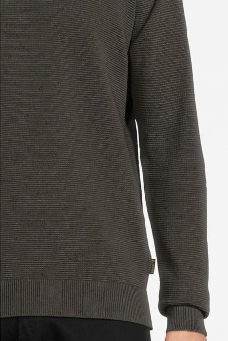 SIVILLY STRUCTURE CREW + SHADOW GREY 4