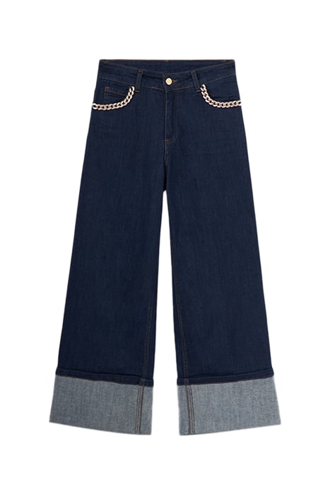 Cropped jeans with turn-up and jewel chains 3