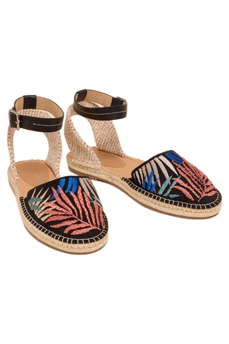 HONEYSUCKLE LEAF ESPADRILLE BLACK 1