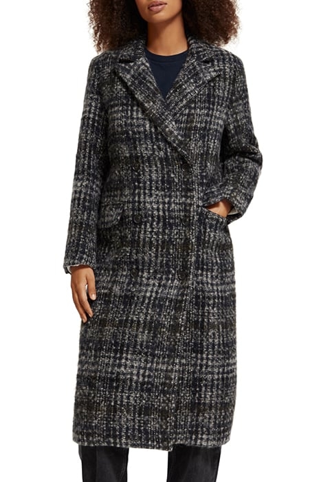 DOUBLE BREASTED COAT IN A BLUE CHECK NIGHT 1