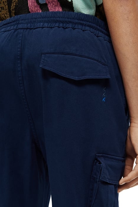 FAVE - REGULAR TAPERED-FIT CARGO JOGGER MARINE 8