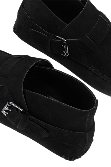 CHAUSSURE EN CUIR VELOURS AVEC BOUCLE EN METAL BLACK 3