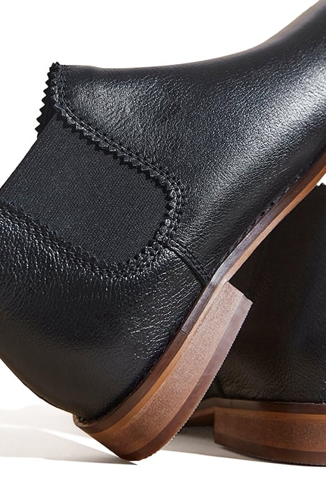 SAMMY BOOT PURE BLACK 4