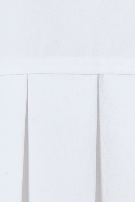 PLEAT BACK BUTTON THRU WINTER WHITE 3