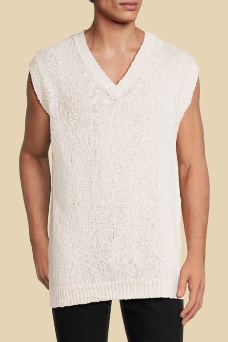 CHUNKY VEST NEUTRAL MILK 1