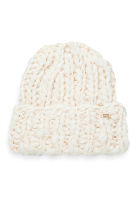 CHUNKY KNIT BEANIE SOFT ICE 1