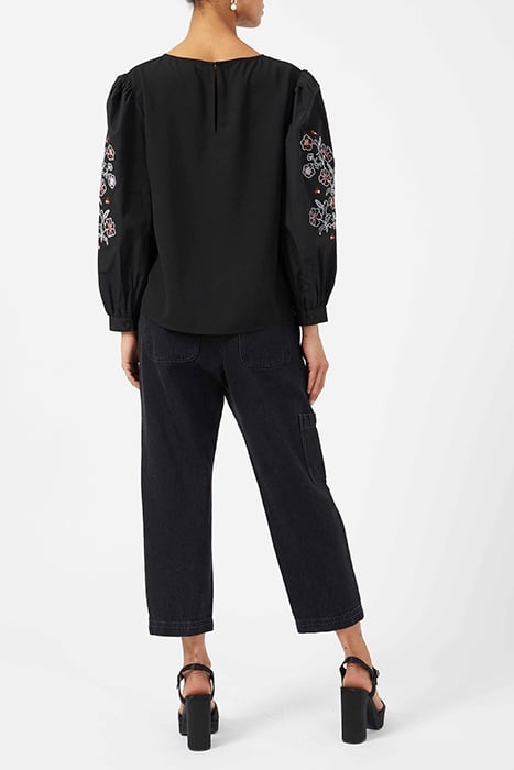 FERNE CREPE LS BOAT NK TOP BLACK 2