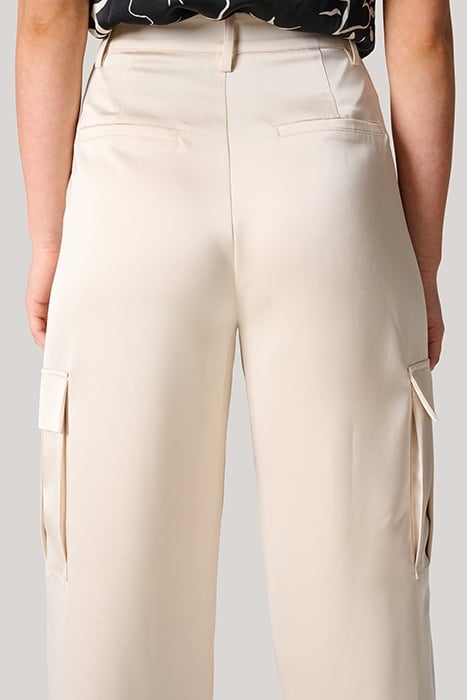 LA-SBSATIN CARGO PANTS OFFWHITE 5