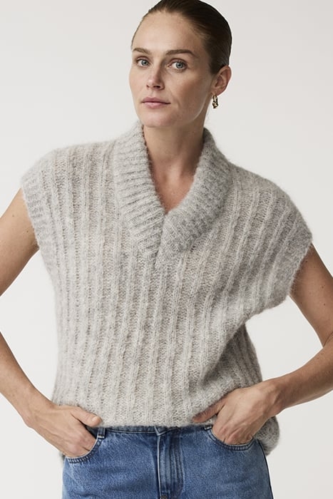 DILL VEST PEBBLE GREY 1