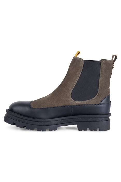 PUDDLE CHELSEA BOOT DISPLAY KHAKI GREEN 3