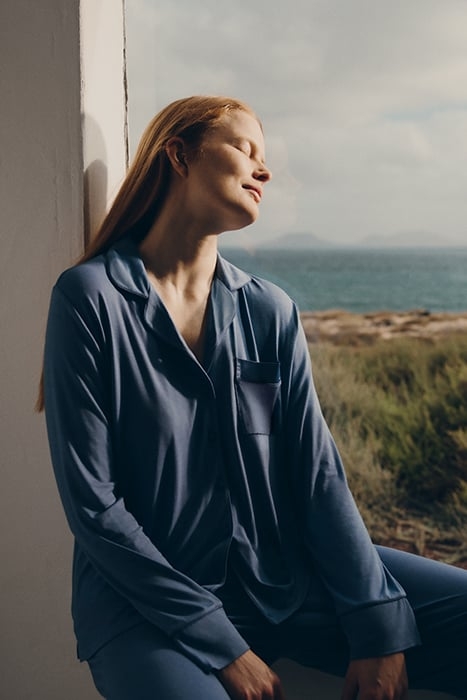 NW TOP SHIRT LS BORNEO BLUE 1