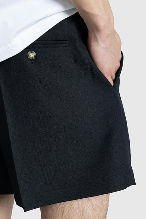 STOCKHOLM SURFBOARD CLUB – ELAINE SHORTS BLACK 4