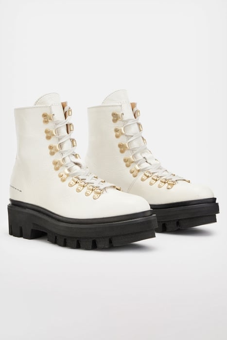 WANDA GLOSS BOOT WHITE 3