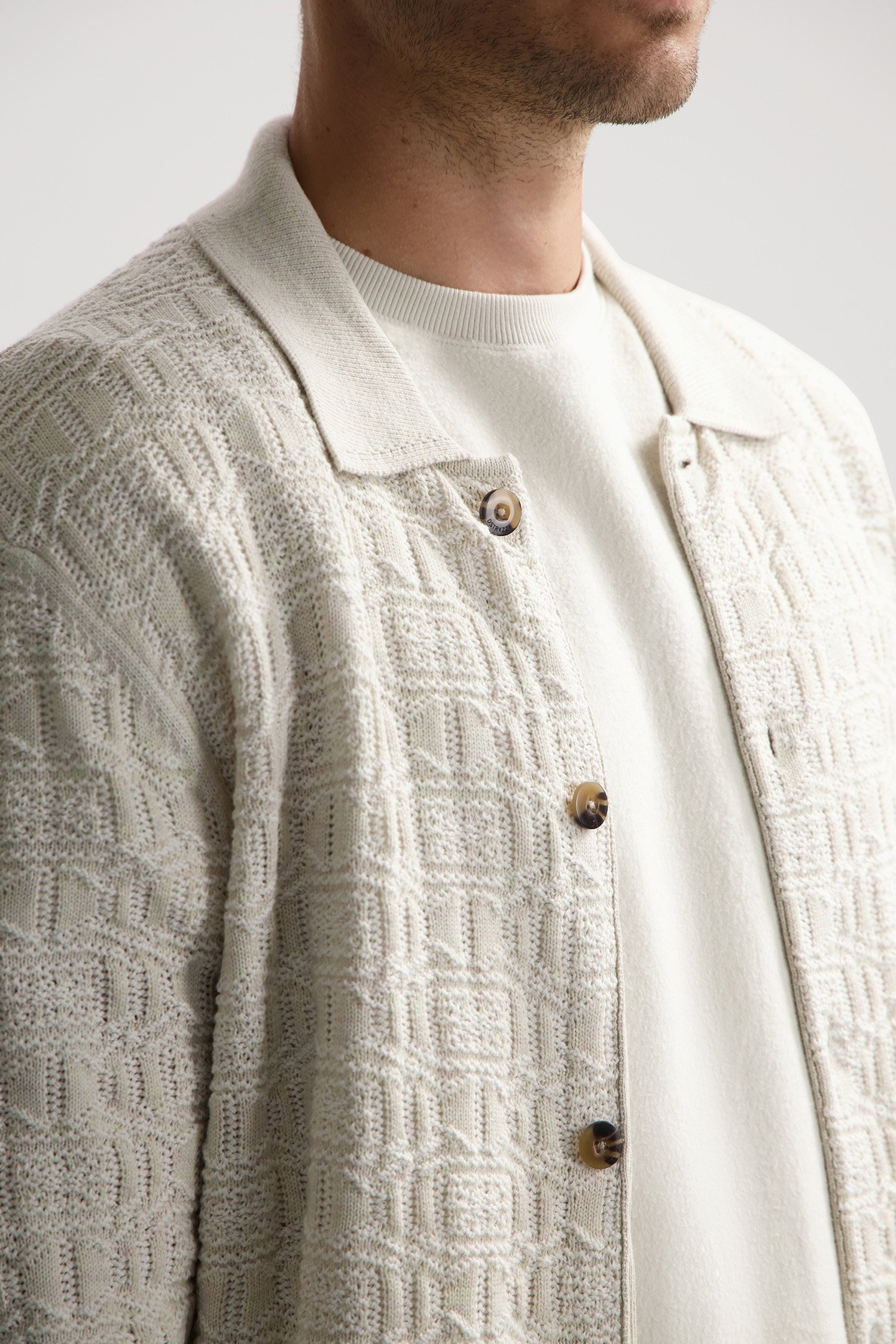 DS_BRYDEN VEST SAND 5