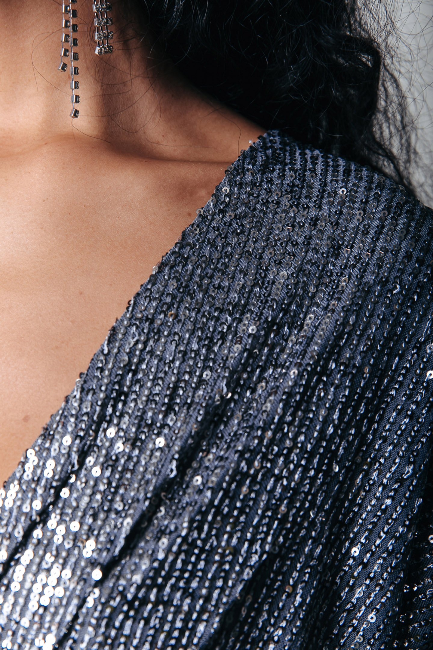 BELLE SEQUINS DEEP V-NECK MINI DRESS METALLIC SILVER 3