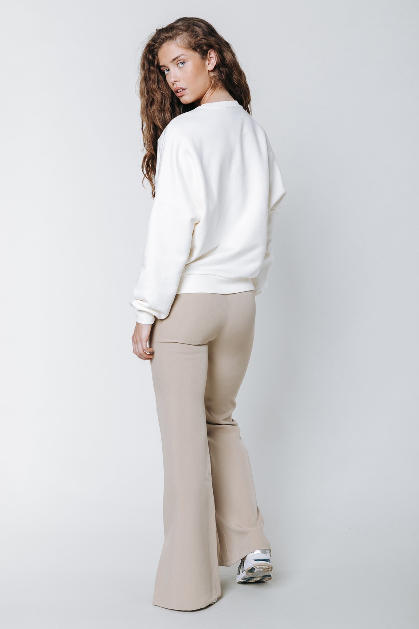 TAMAR SLIT FLARE PANTS SAND 2