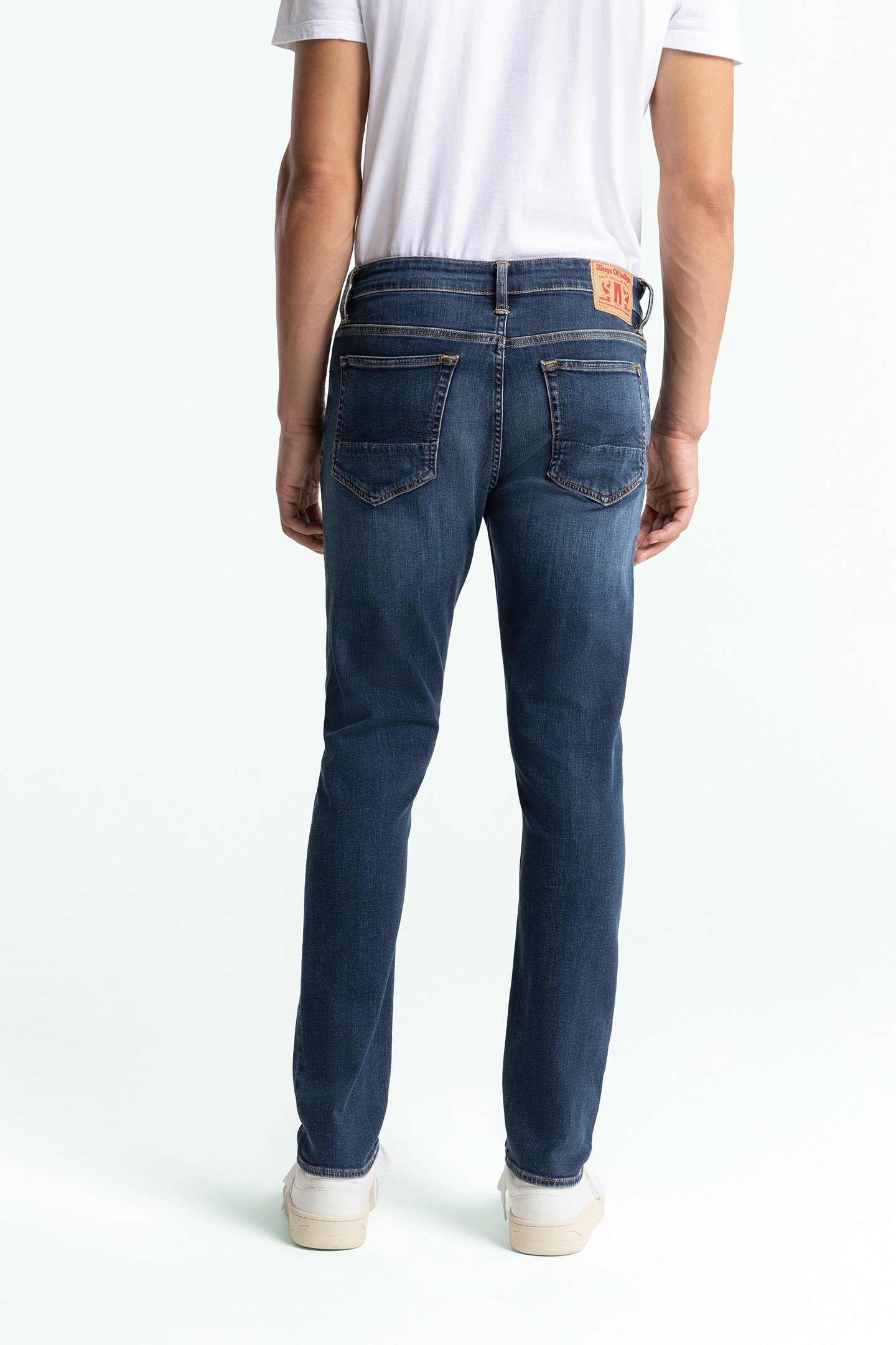 JOHN CLEAN MEDIUM USED 2