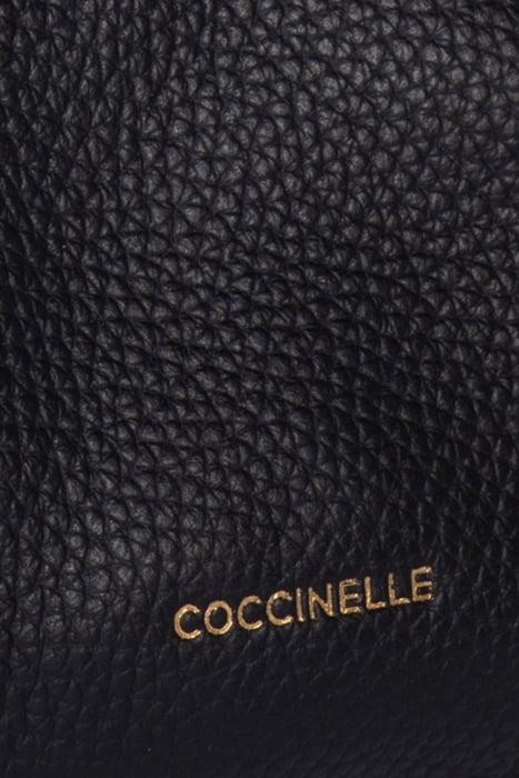 SMALL SHOULDER BAG IN BLACK 5