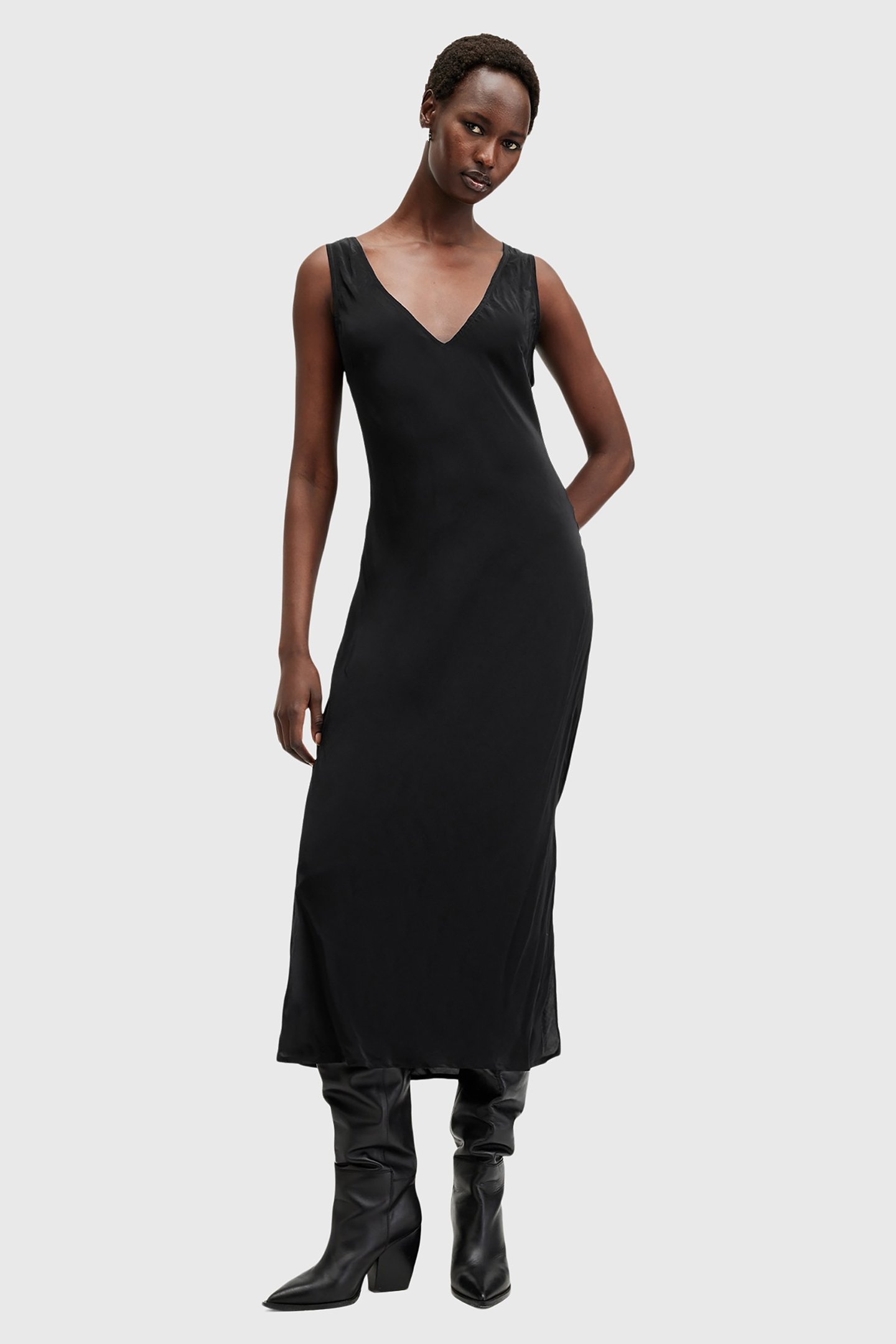 IZABELA MAXI DRESS BLACK 4