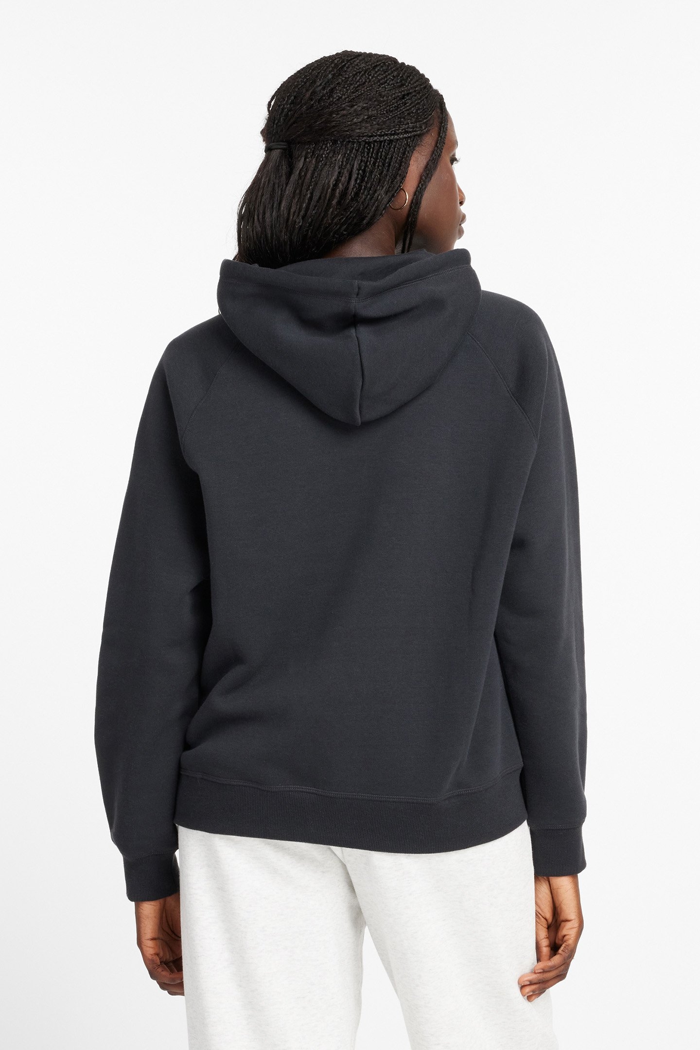 NB LOGO HOODIE IN BLACK 2
