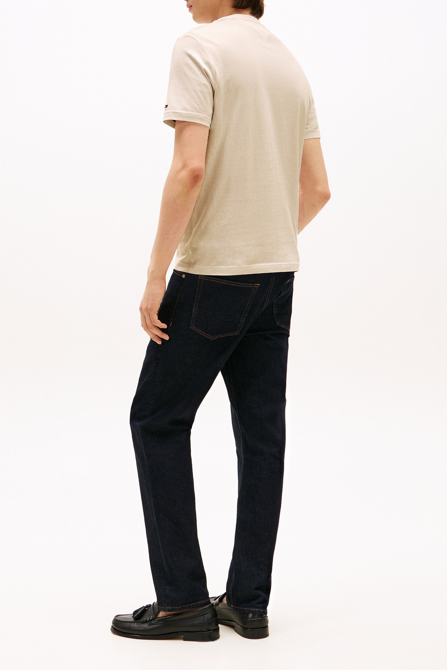 BRAND LOVE HILFIGER NEWSPRINT STANDARD FIT T-SHIRT, BEIGE 2