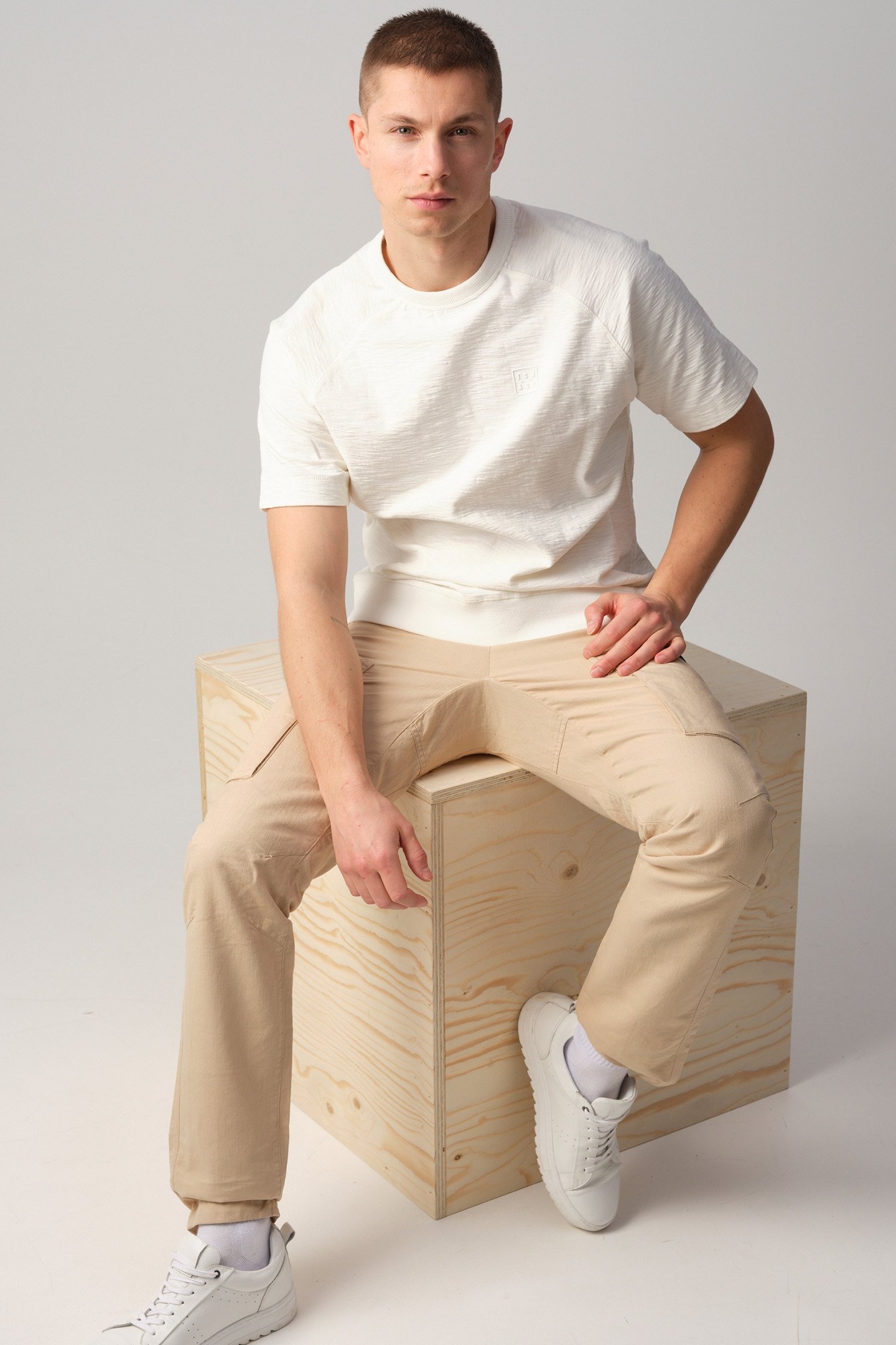 CRAIG T-SHIRT COCONUT MILK 3