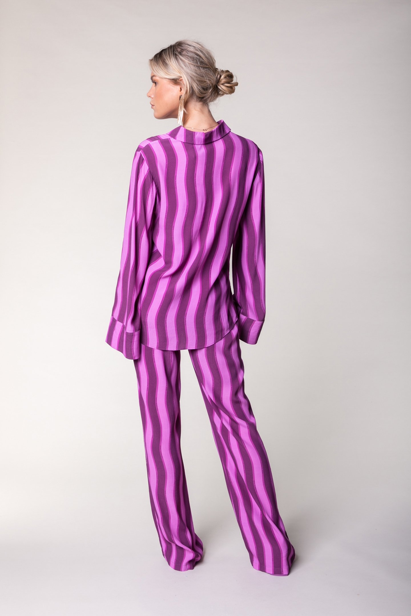 MELODY STRIPES STRAIGHT PANTS PURPLE 2