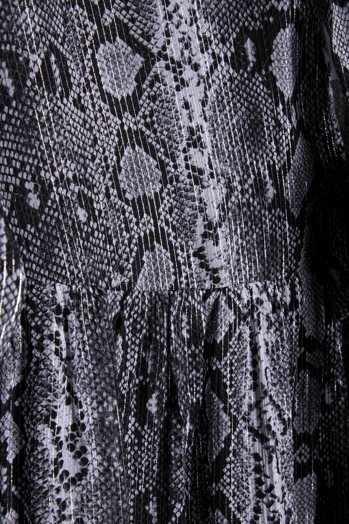 ADDER BOW DETAIL DRESS IN LUREX 4