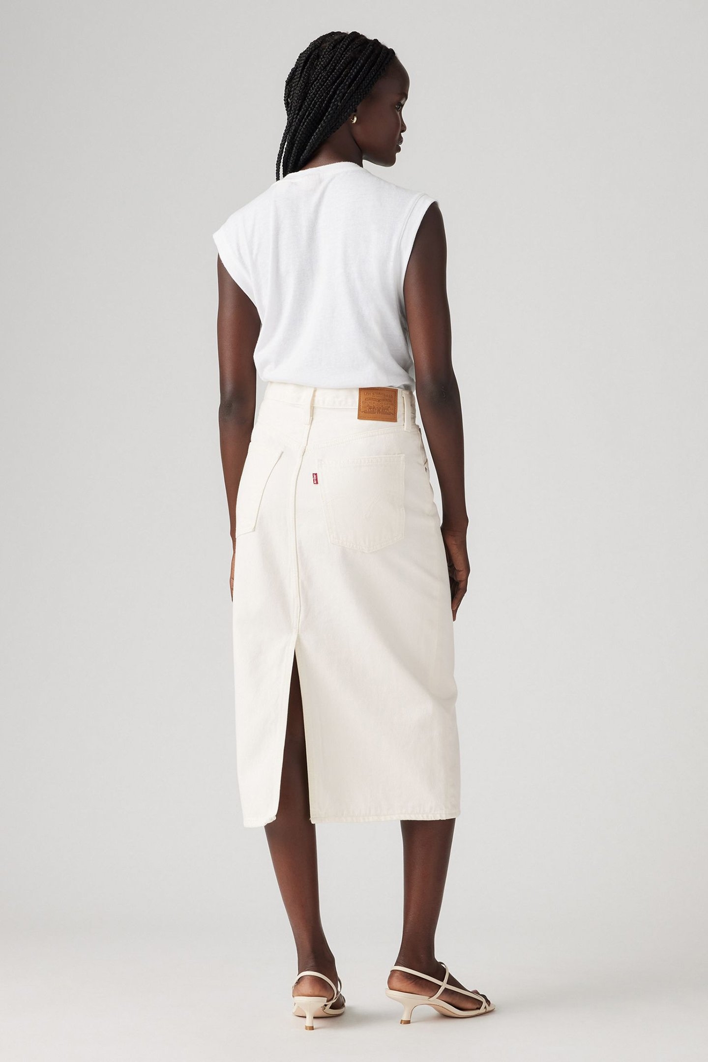 HR BACK SLIT SKIRT SNOWING IN LA 2