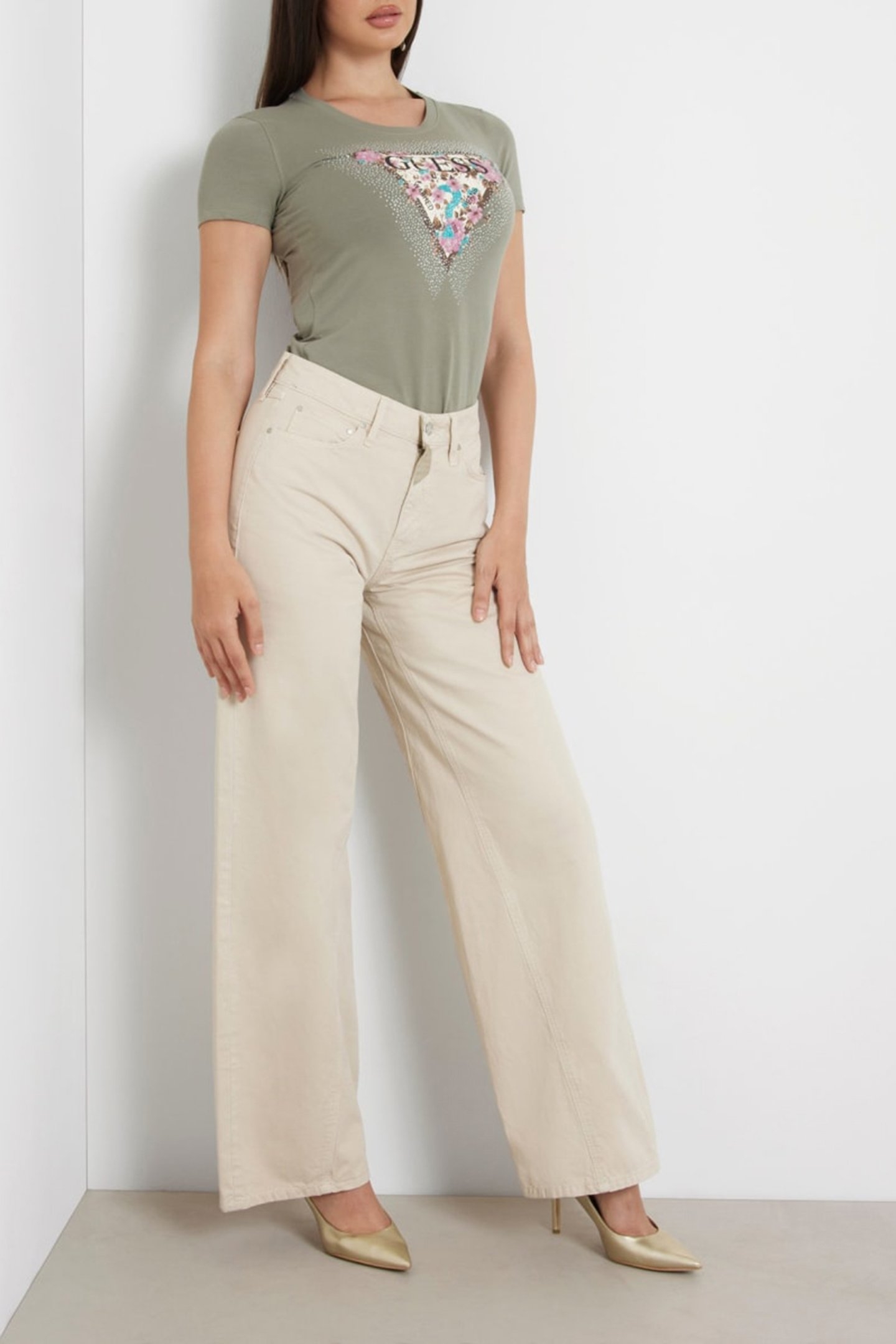 SS CN CHERRY FLOWER MOSSY GREEN 3